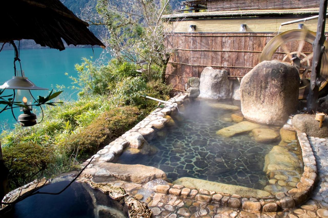 Kosenkaku Yoshinoya Hotel Totsukawa Buitenkant foto